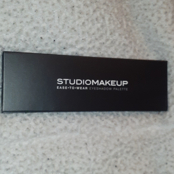 Eyeshadow Palette